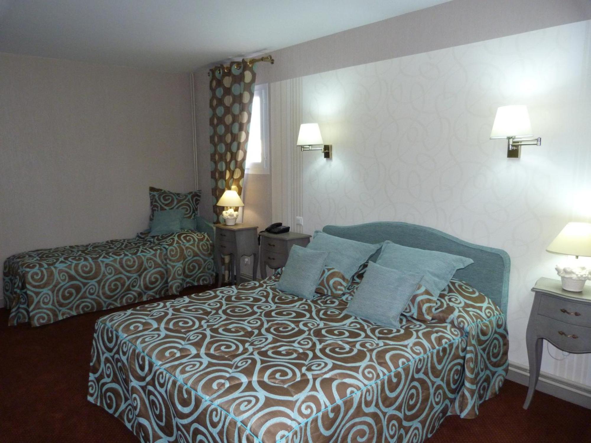 Hotel Le Gue Du Holme Saint-Quentin-sur-le-Homme Exterior foto